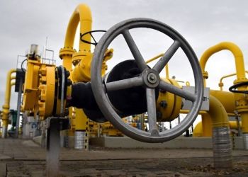 Οι 27 της ΕΕ αναζητούν συμβιβασμό για το πλαφόν στην τιμή του φυσικού αερίου