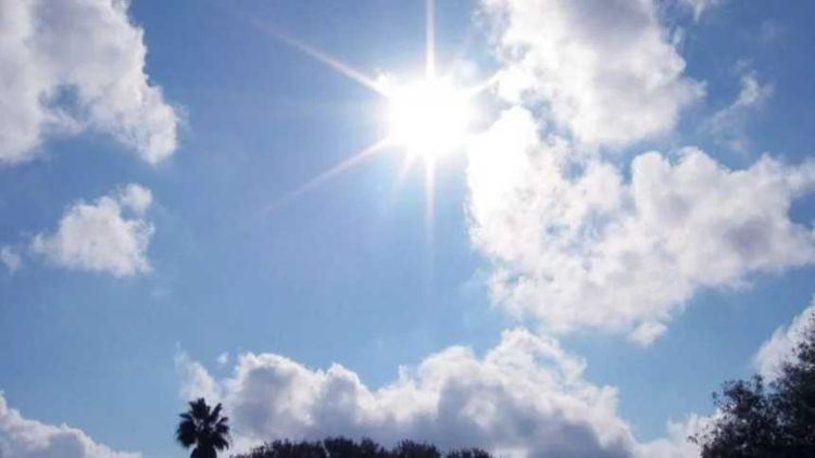 Ο Καιρός αύριο: Αίθριος και υψηλές θερμοκρασίες και την Τρίτη 25/10