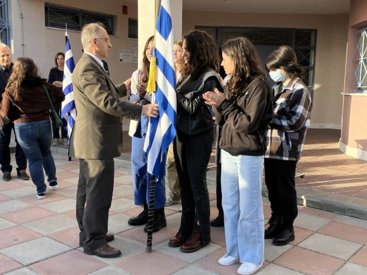 Το Καλλιτεχνικό Σχολείο Κοζάνης τίμησε τη γιορτή της σημαίας και την επέτειο της 28ης Οκτωβρίου 1940