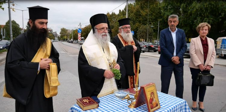 Το Μεγάλο Παζάρι Γρεβενών ξεκίνησε – Τελέστηκε ο αγιασμός