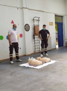 Ειδικό Εργαστήρι Κοζάνης - Σεμινάριο για την Καρδιοπνευμονική Αναζωογόνηση (ΚΑΡΠΑ) Ειδικό Εργαστήρι Κοζάνης» σεμινάριο για την Καρδιοπνευμονική Αναζωογόνηση (ΚΑΡΠΑ)