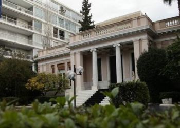 Η ακροδεξιά «σφήνα» προβληματίζει το Μαξίμου - «Ελληνική λύση» και «Έλληνες» προμηνύουν επτακομματική βουλή Η ακροδεξιά «σφήνα» προβληματίζει το Μαξίμου – «Ελληνική λύση» και «Έλληνες» προμηνύουν επτακομματική βουλή