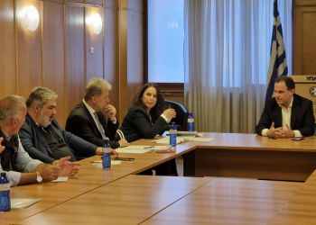 Καλλιόπη Βέττα: «Οι μηλοπαραγωγοί της Εορδαίας χρειάζονται άμεσες λύσεις κι όχι κυβερνητική αλαζονεία»