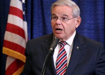 Μενέντεζ: Προειδοποιεί ότι θα ασκήσει βέτο στην παραχώρηση των F 16 στην Τουρκία