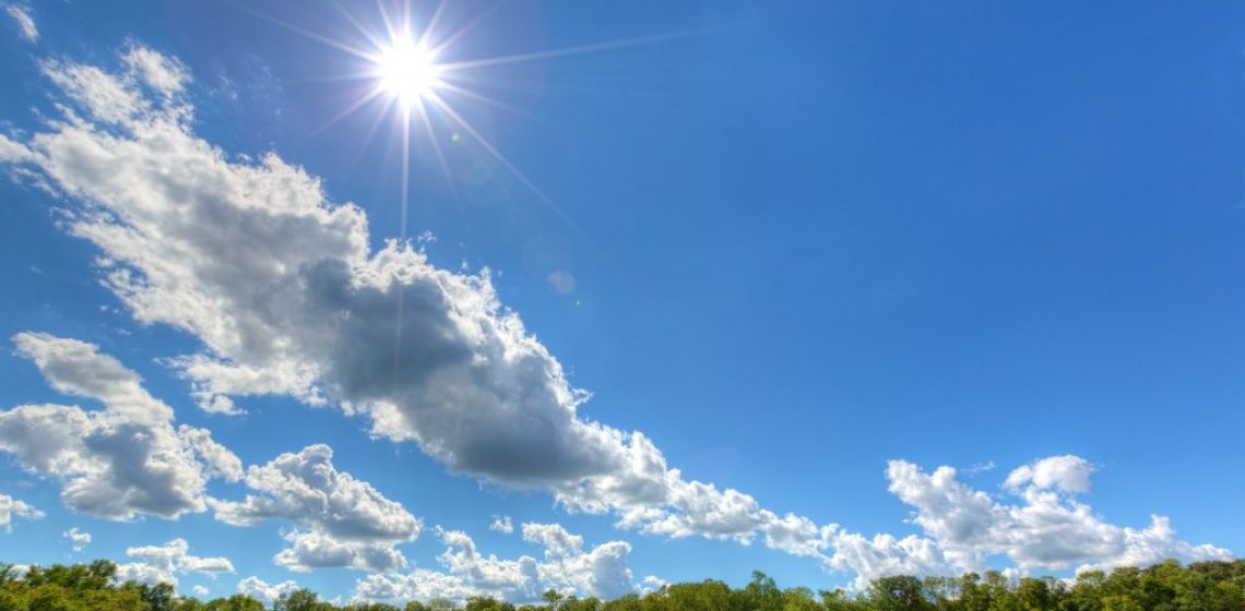 Ο Καιρός Σήμερα: Ηλιοφάνεια Με Πρόσκαιρες Νεφώσεις Η Παρασκευή