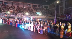 Πήρε «φωτιά» το κλειστό της Λευκόβρυσης στο Πανελλαδικό Φεστιβάλ Ποντιακών Χορών Πήρε «φωτιά» το κλειστό της Λευκόβρυσης στο Πανελλαδικό Φεστιβάλ Ποντιακών Χορών