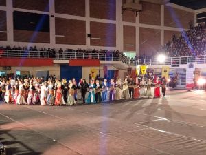 Πήρε «φωτιά» το κλειστό της Λευκόβρυσης στο Πανελλαδικό Φεστιβάλ Ποντιακών Χορών Πήρε «φωτιά» το κλειστό της Λευκόβρυσης στο Πανελλαδικό Φεστιβάλ Ποντιακών Χορών