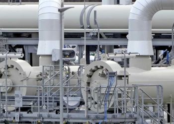 Πώς το φυσικό αέριο κατέληξε να κάνει τεράστια βουτιά στην τιμή Τι αλλάζει στον σχεδιασμό