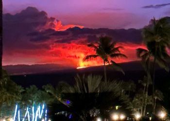 Μάουνα Λόα: Το μεγαλύτερο ηφαίστειο του κόσμου ξύπνησε έπειτα από 48 χρόνια