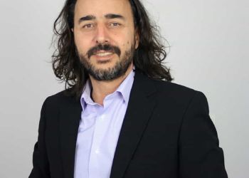 Οι Απευθείας Αναθέσεις του Περιφερειάρχη βλάπτουν σοβαρά το Δημόσιο χρήμα και τους Πολίτες