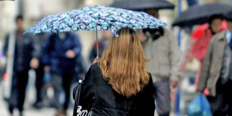 Σάκης Αρναούτογλου: Τι καιρό θα κάνει τον Νοέμβριο (βίντεο)