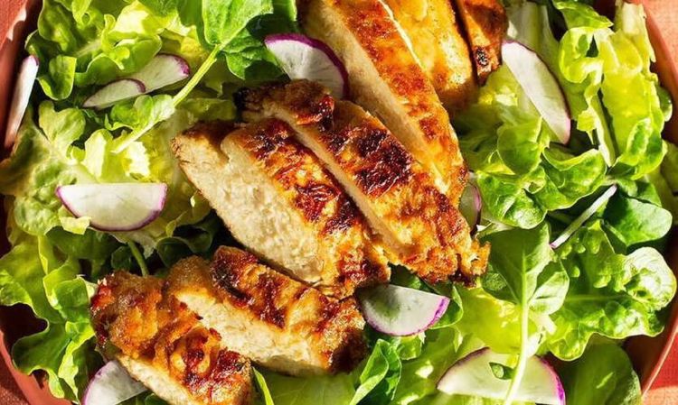 Τι είναι το εργαστηριακό κοτόπουλο και τι γεύση έχει