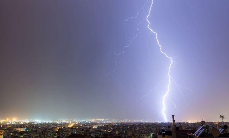 H “eva”, έρχεται…