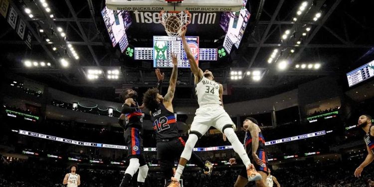 Nba: Οι Μπακς ισοφάρισαν το καλύτερο ρεκόρ της ιστορίας τους Σούπερ εμφάνιση από Γιάννη Αντετοκούνμπο (βίντεο)