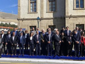 Η απελευθέρωση της Σιάτιστας. Τιμή και δόξα Η απελευθέρωση της Σιάτιστας. Τιμή και δόξα