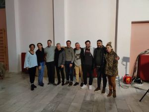 Η θεατρική παράσταση “Το Κτήμα” πήγε Δεσκάτη... Η θεατρική παράσταση “Το Κτήμα” πήγε Δεσκάτη…