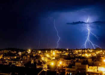 Κακοκαιρία Eva: Εστάλησαν 112, ποιες περιοχές χτυπά σήμερα