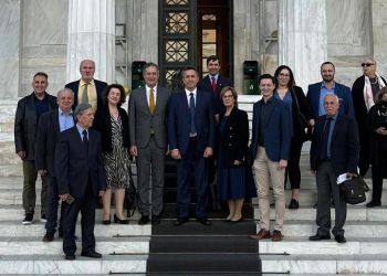 Με πρωτοβουλία του Βουλευτή Στάθη Κωνσταντινίδη, οι εκπρόσωποι των πολιτιστικών συλλόγων της ΠΕ Κοζάνης στη Βουλή των Ελλήνων