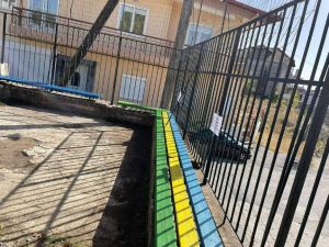 Οι γονείς στο 1ου Δημοτικό Κρόκου ομόρφυναν την όψη του σχολείου