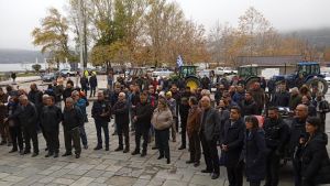 Στους δρόμους οι αγρότες της Δυτικής Μακεδονίας