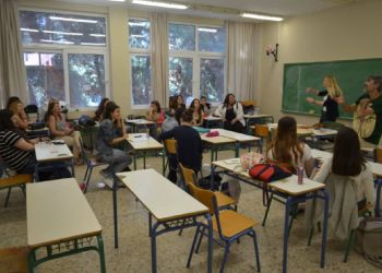 Τα δημόσια ΙΕΚ εξακολουθούν να στενάζουν…