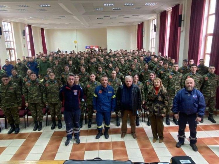  Εκπαίδευση για την καρδιοαναπνευστική αναζωογόνηση (ΚΑΡΠΑ) και τη χρήση απινιδωτή στην Πυροσβεστική Σχολή Τσοτυλίου