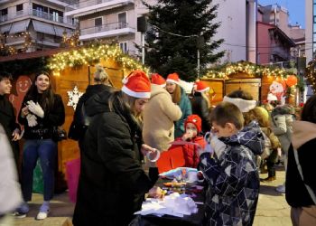 Κάθε μέρα χριστουγεννιάτικη γιορτή στα ξύλινα σπιτάκια του Δήμου Γρεβενών
