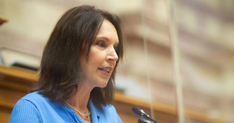 Καλλιόπη Βέττα: Να απαντήσουν τα αρμόδια υπουργεία για τον εμπαιγμό των συνταξιούχων