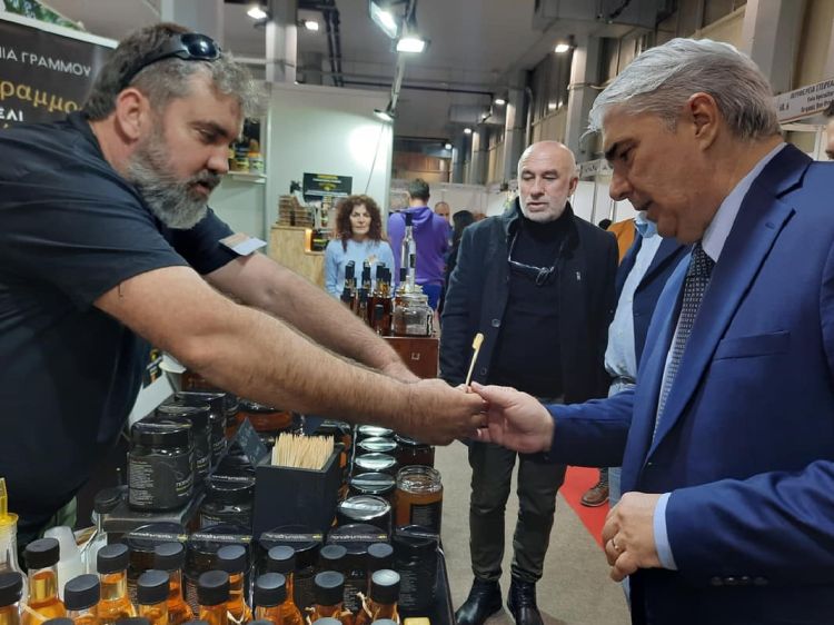 Κεδίκογλου: Επιτέλους να εξαφανίσουμε τη μάστιγα των ελληνοποιήσεων και της νοθείας του ελληνικού μελιού