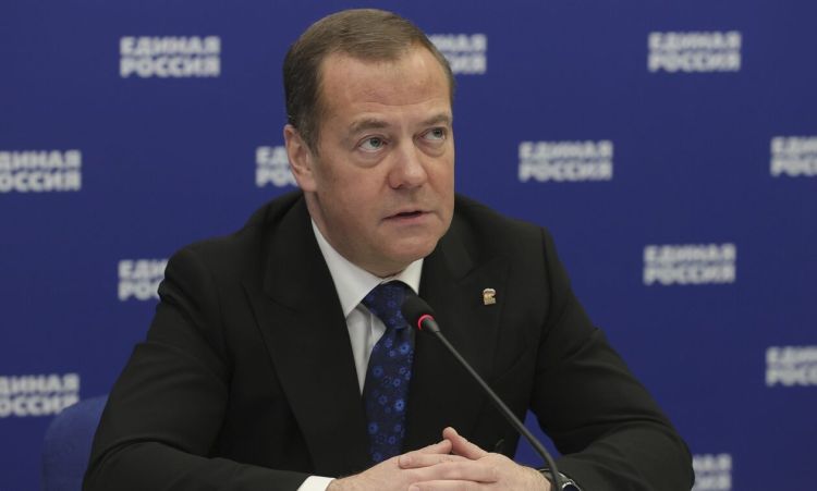 ΜεντβέΝτμίτρι Μεντβέντεφντεφ: Τέταρτο Ράιχ και εμφύλιος στις ΗΠΑ προβλέπεται για το 2023