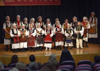 Με το Λύκειο Ελληνίδων Φλώρινας και τις χορωδίες του Φ.Σ.Φ. «Ο Αριστοτέλης» οι Χριστουγεννιάτικες εκδηλώσεις του Δήμου Φλώρινας