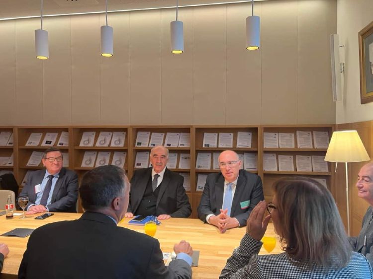 Ο Υφυπουργός Μεταφορών Μιχάλης Παπαδόπουλος με τον Επίτροπο Προώθησης του Ευρωπαϊκού Τρόπου Ζωής Μαργαρίτη Σχοινά