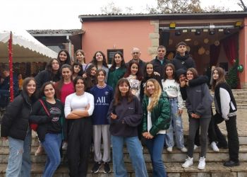 Στα Τρίκαλα μαθητές του καλλιτεχνικού σχολείου Κοζάνης