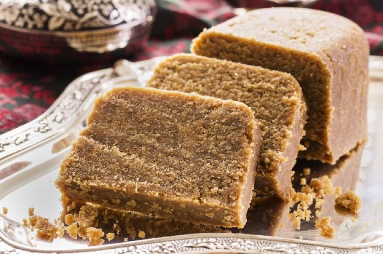 Χαλβάς με σιμιγδάλι και πορτοκάλι