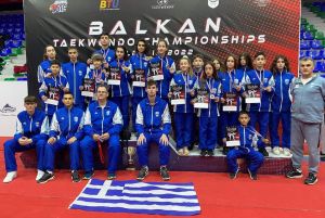 14 μετάλλια για τον σύλλογο Α.Γ.Σ Κοζάνης Μακεδονική Δύναμη 14 μετάλλια για τον σύλλογο Α.Γ.Σ Κοζάνης Μακεδονική Δύναμη