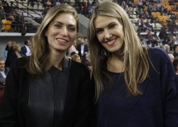 Politico: Πώς οι αδερφές Καΐλή «έστηναν» δουλειές εκατομμυρίων