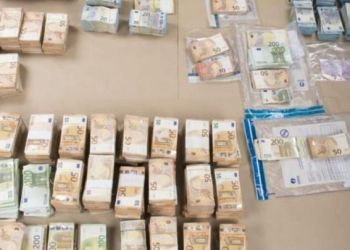 Qatar Gate: 1,5 εκατ. ευρώ έχουν κατασχεθεί – Παύθηκε η Καϊλή από αντιπρόεδρος του Ευρωπαϊκού Κοινοβουλίου