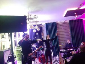 Ήταν όλοι εκεί: Για καλό σκοπό