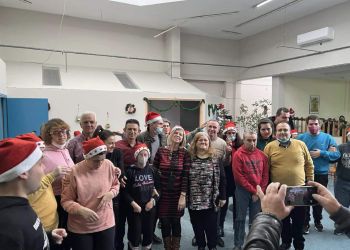 Όμορφη χριστουγεννιάτικη γιορτή του ΚΔΑΠμεΑ