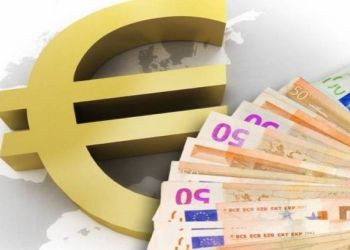 Αθόρυβες αυξήσεις στα επιτόκια καταθέσεων