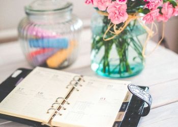 Αργίες 2023: Όλα τα τριήμερα της νέας χρονιάς