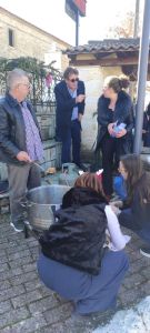 Γλέντι, τσιγαρίδες, Αη Βασίλης στο Παλαιοχώρι Γρεβενών