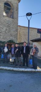 Γλέντι, τσιγαρίδες, Αη Βασίλης στο Παλαιοχώρι Γρεβενών