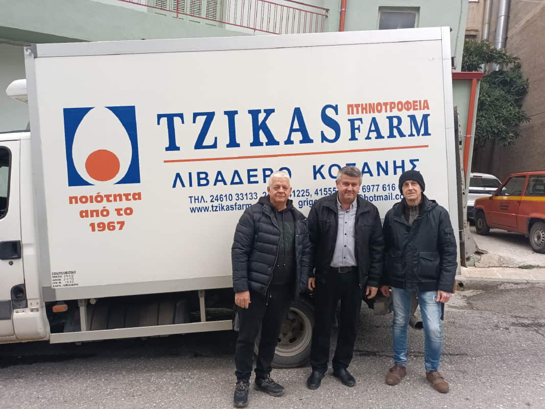  4.500 αυγά σε άπορους δημότες από την «tzikas Farm»
