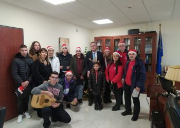 Η Γέφυρα Ζωής έψαλλε τα κάλαντα…