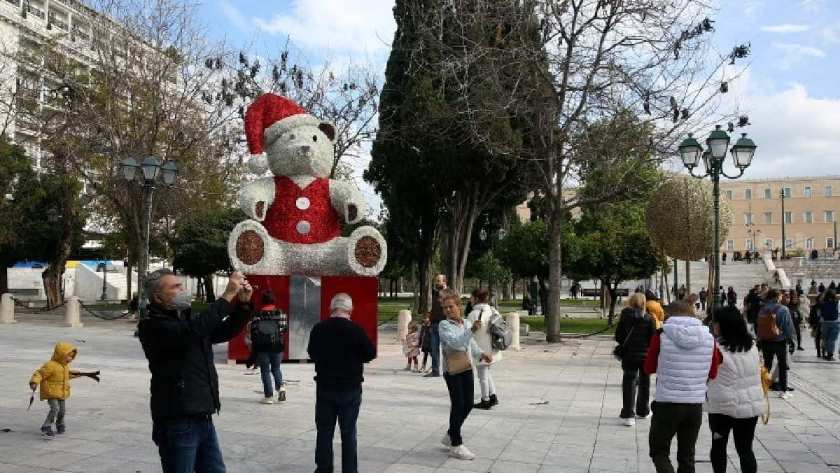 Θερμά θα είναι τα φετινά Χριστούγεννα σε Ευρώπη και Ελλάδα