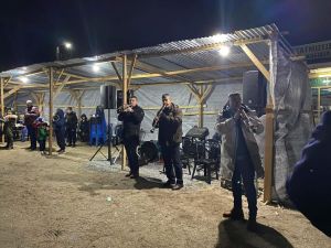 Με μεγάλη επιτυχία αναβίωσε και φέτος το έθιμο “Τσιριβαρβαρα” στο Αμύνταιο.