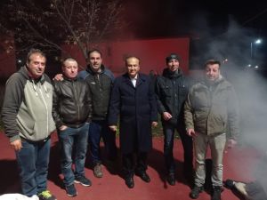 Με μεγάλη επιτυχία αναβίωσε και φέτος το έθιμο “Τσιριβαρβαρα” στο Αμύνταιο.