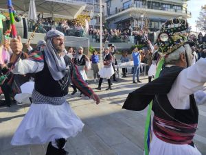 «Μωμοέρια» από τους πολιτιστικούς συλλόγους του Δήμου Κοζάνης