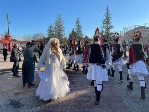 Οι Μωμόγεροι στην Ασβεστόπετρα